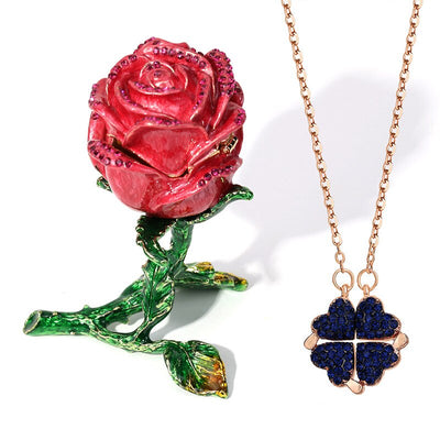 LoversHeart™ Valentine Heart & Clover Necklace | Idag 50% Rabatt + Gratis Frakt